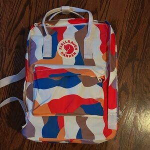Fjallraven Kånken Colorful Wave Backpack never used